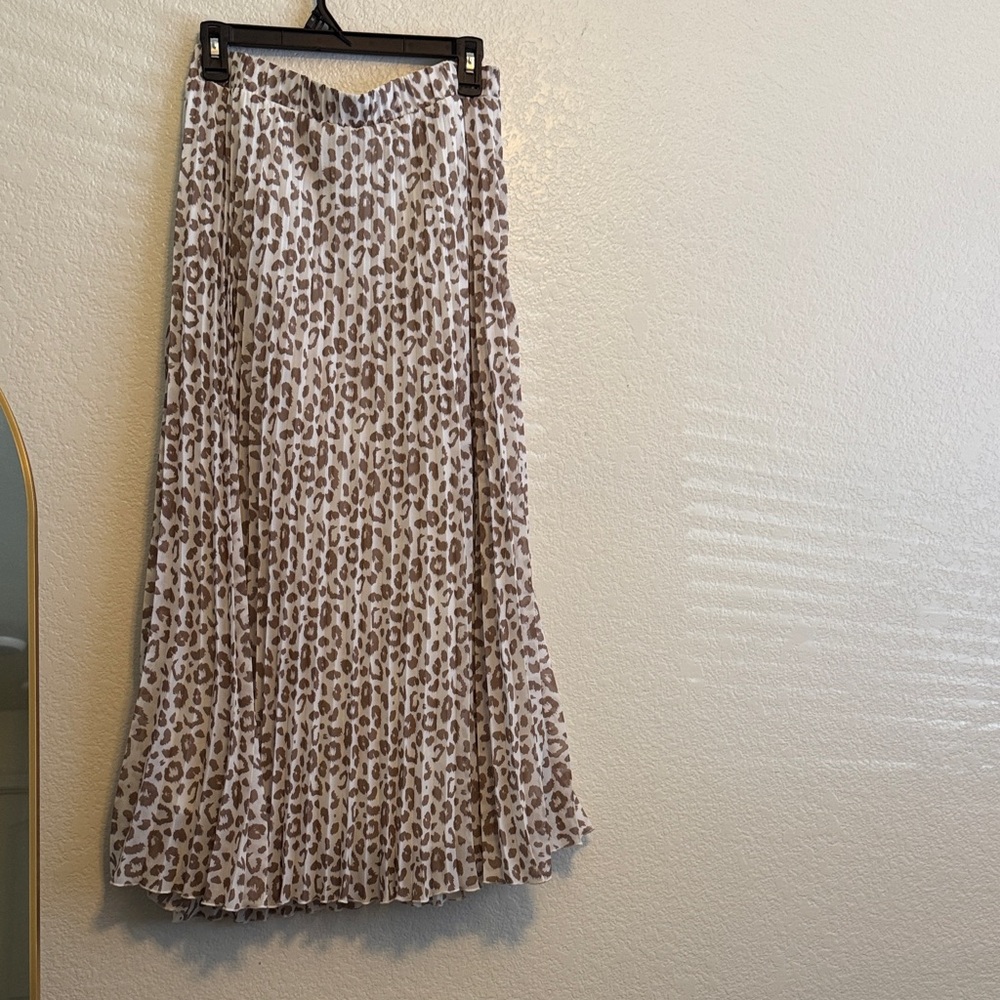 WD.NY Animal Print Maxi Skirt Size Medium